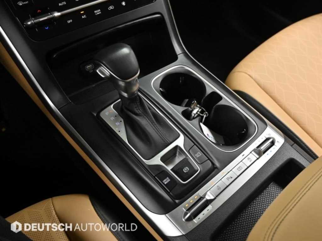 KIA Carnival - Vista 9