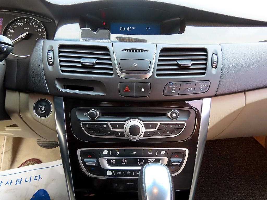 SAMSUNG SM5 2010 Blanco - Importación desde Corea - HF Imports Iquique - Foto 14