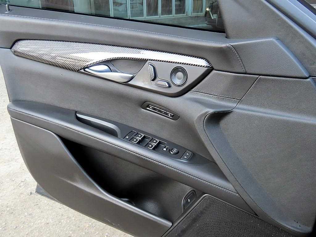 Cadillac CT6 - Vista 11