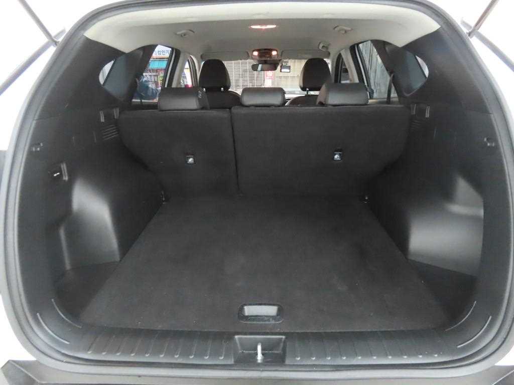 HYUNDAI Tucson 2023 Blanco - Importación desde Corea - HF Imports Iquique - Foto 20