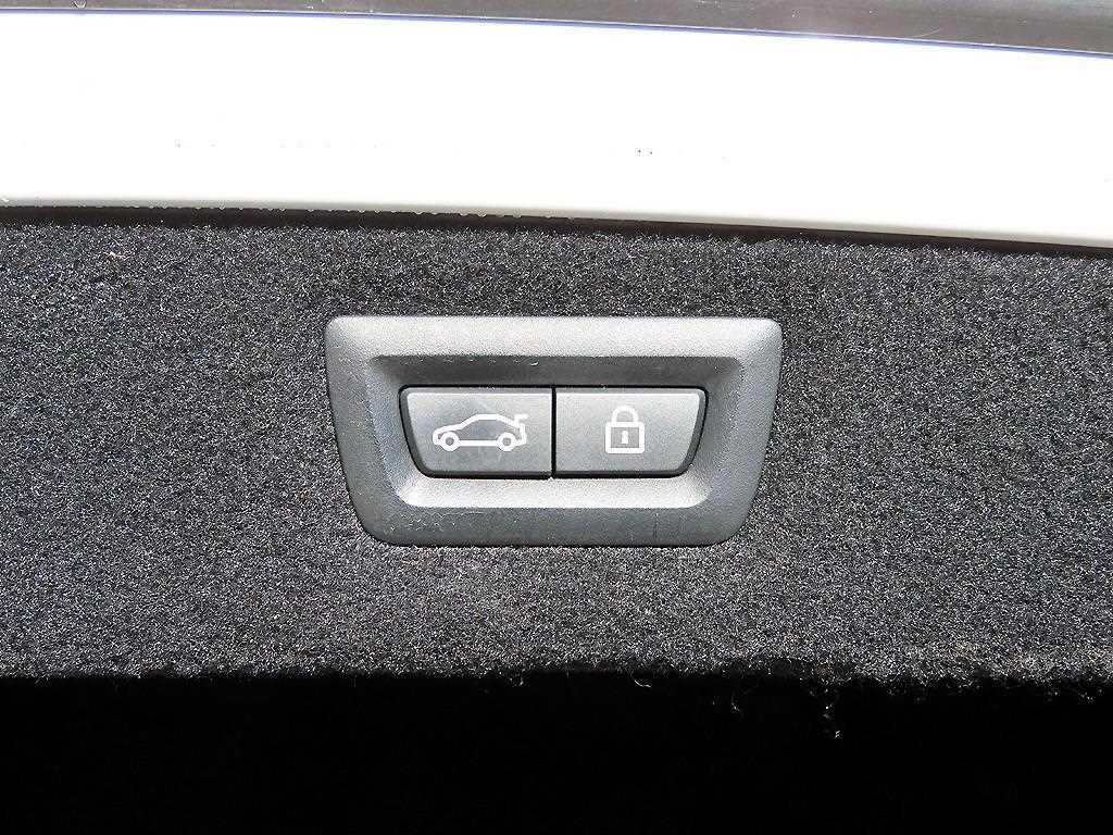 BMW 8 Series 2020 Blanco - Importación desde Corea - HF Imports Iquique - Foto 17