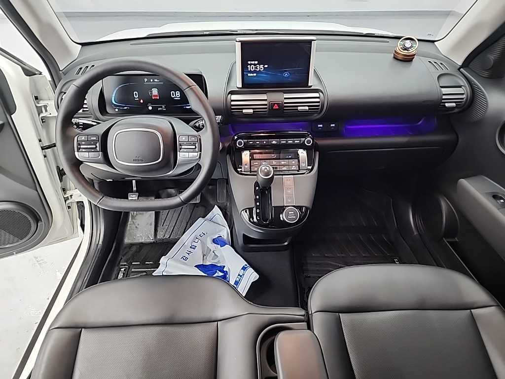 HYUNDAI Casper - Vista 7