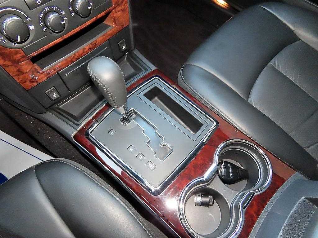 Chrysler 300C - Vista 10