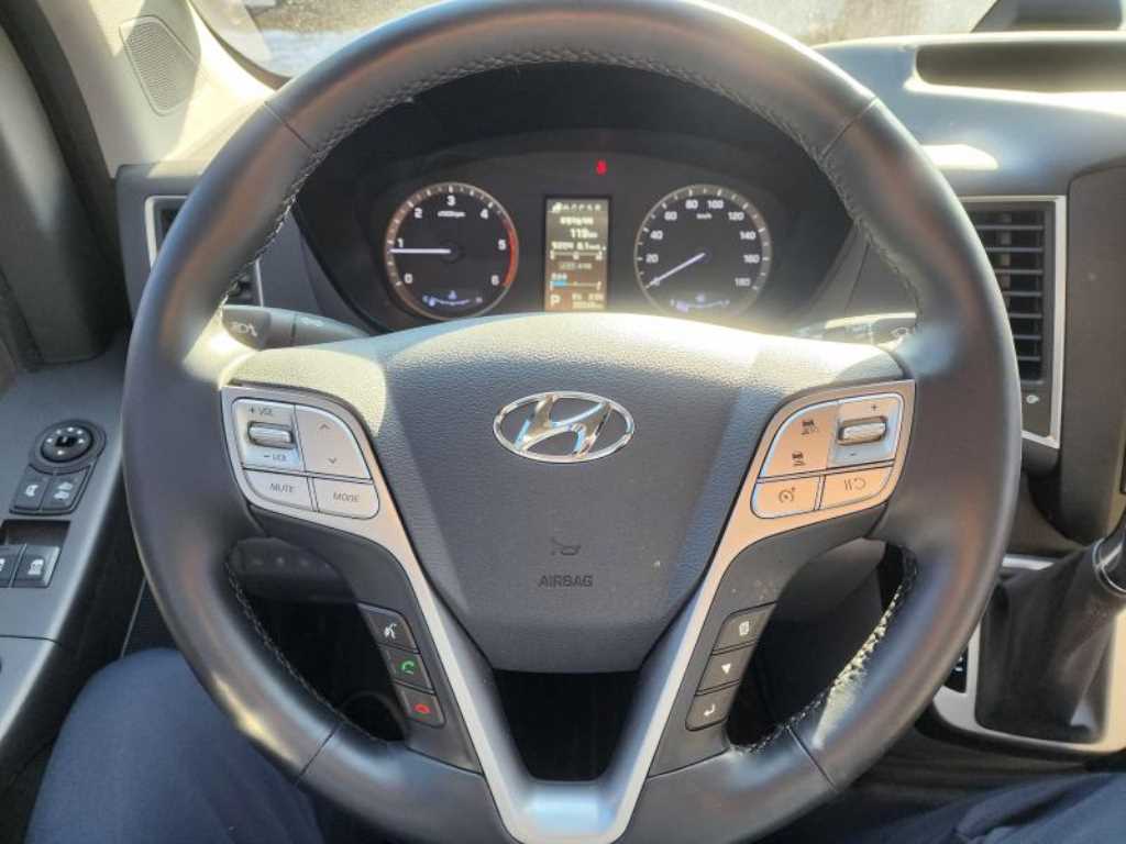 HYUNDAI Solati 2024 Negro - Importación desde Corea - HF Imports Iquique - Foto 15