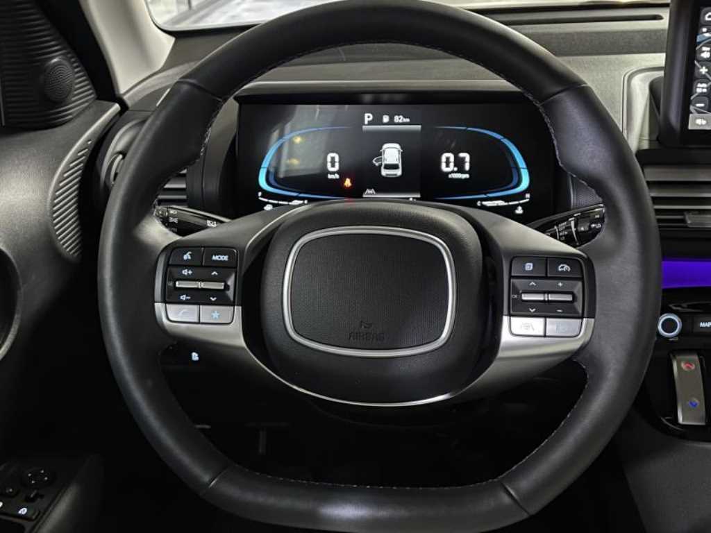 HYUNDAI Casper - Vista 10