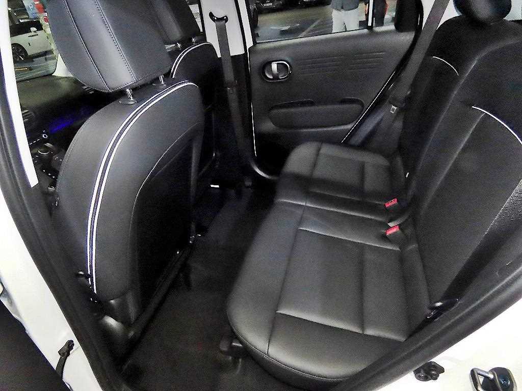 HYUNDAI Casper - Vista 7