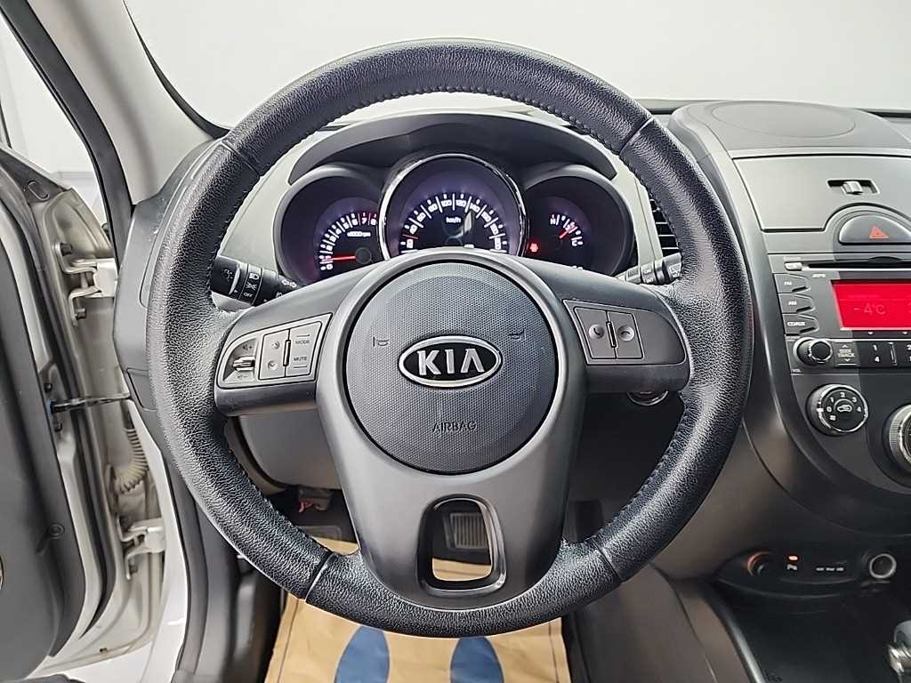 KIA Soul - Vista 9