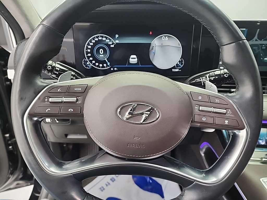 HYUNDAI Grandeur - Vista 9