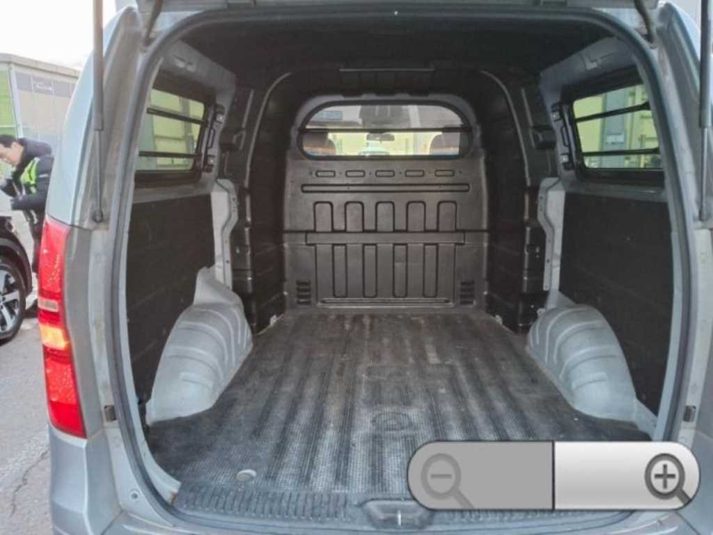 HYUNDAI Starex 2011 - Importación desde Corea - HF Imports Iquique - Foto 13