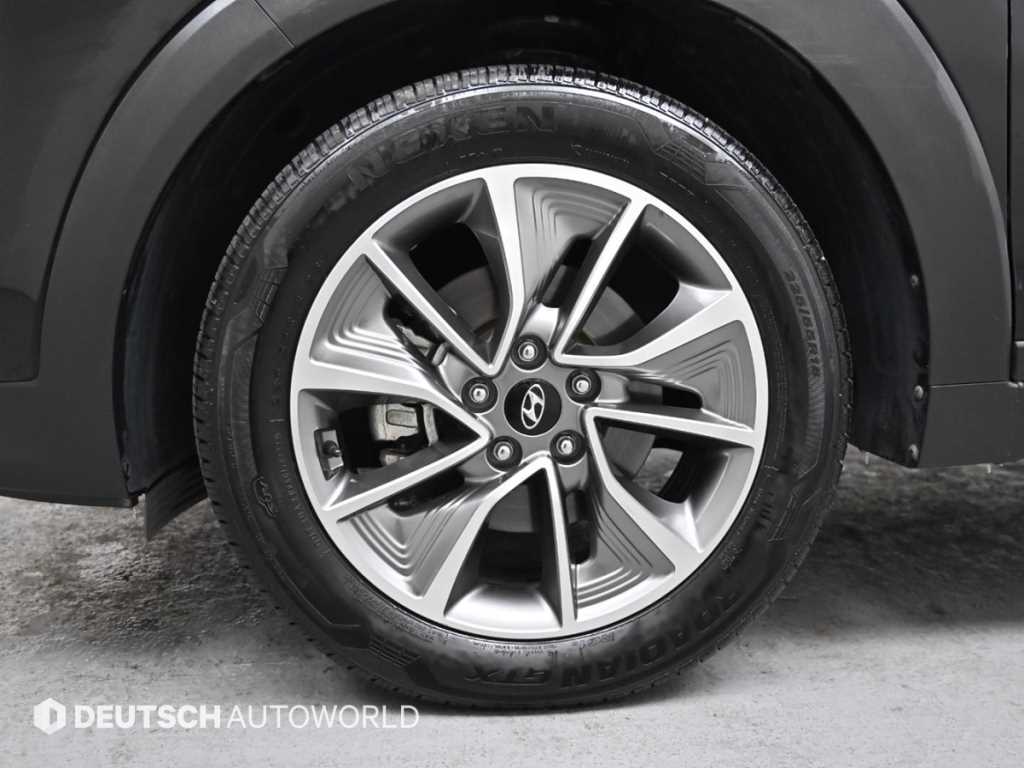 HYUNDAI Tucson - Vista 5