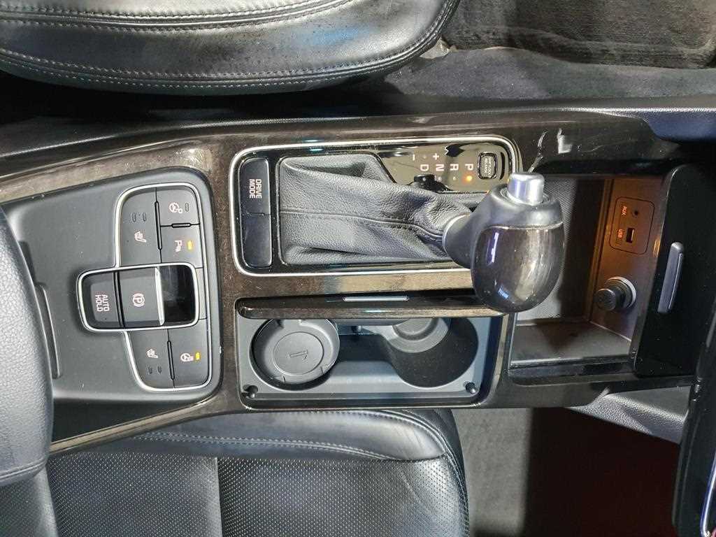 KIA K7 2013 Negro - Importación desde Corea - HF Imports Iquique - Foto 13