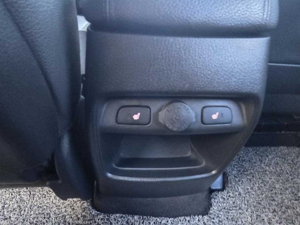 KIA Sorento - Vista 7