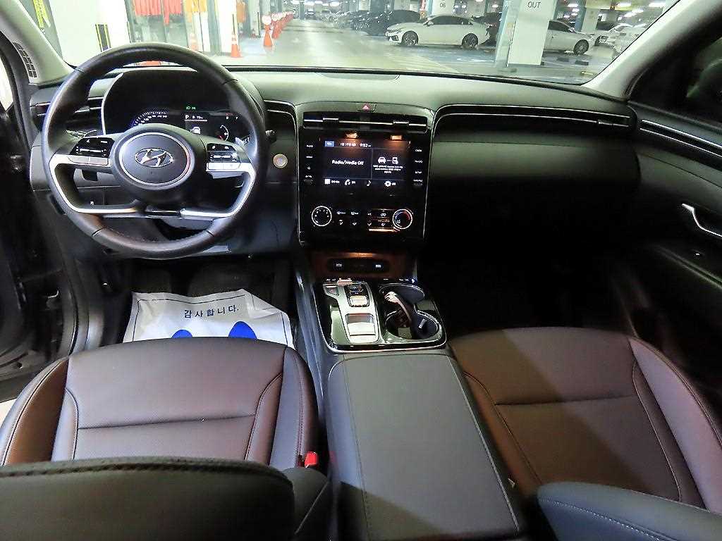 HYUNDAI Tucson - Vista 10