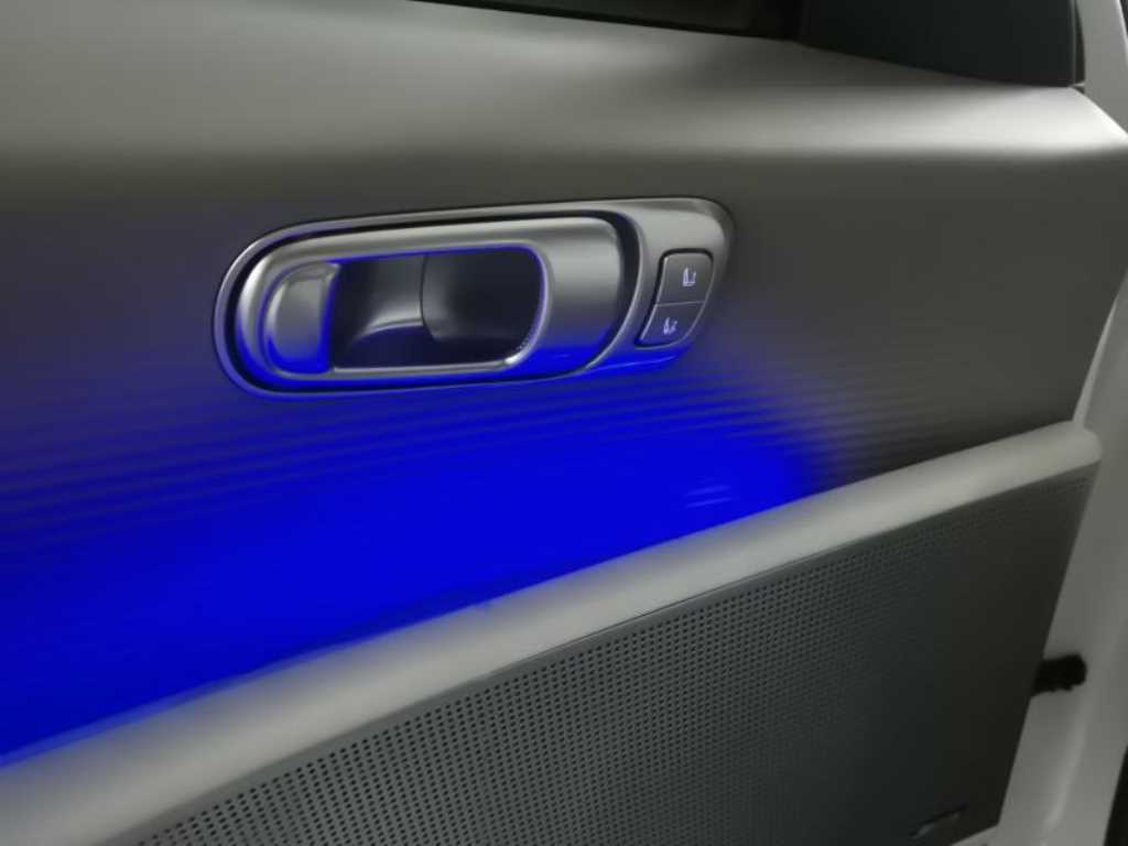 HYUNDAI Ioniq 6 - Vista 10