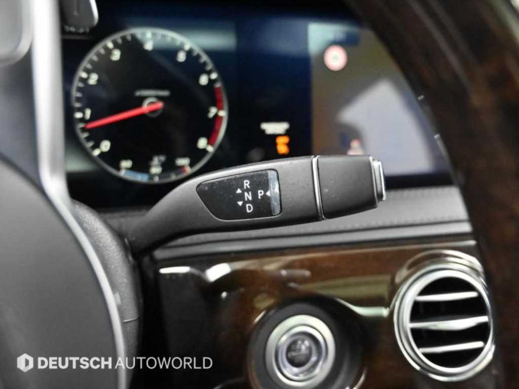 Mercedes Benz S Class - Vista 9