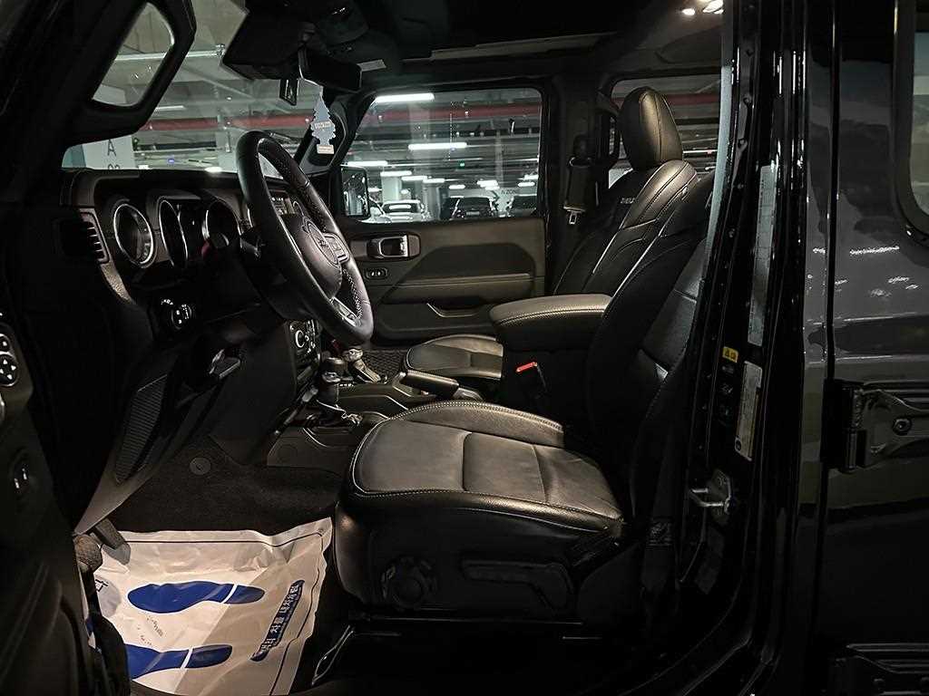 Jeep Wrangler - Vista 6