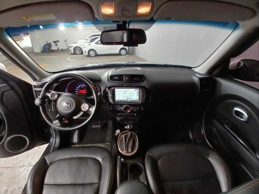 KIA Soul - Vista 6