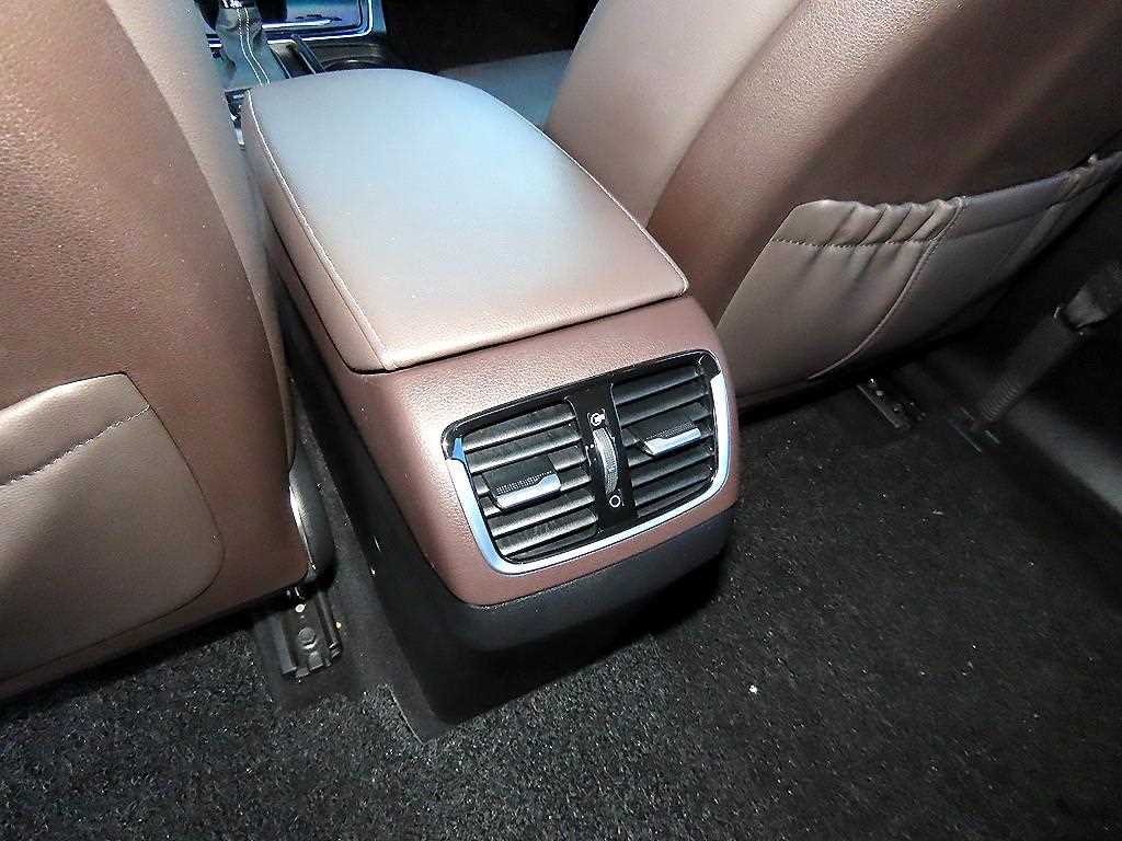 HYUNDAI Grandeur 2019 Gris - Importación desde Corea - HF Imports Iquique - Foto 18