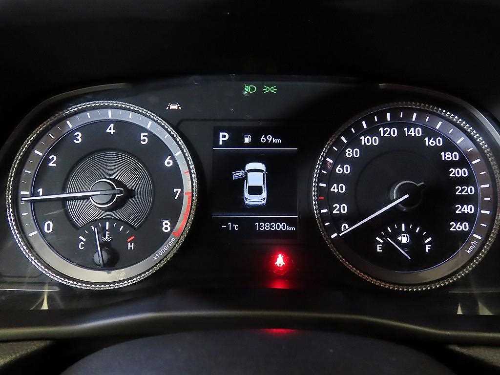 HYUNDAI Sonata - Vista 9