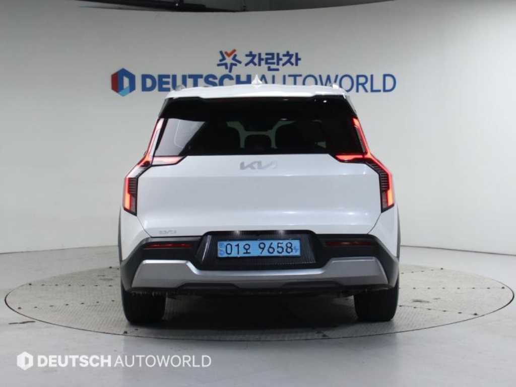 KIA EV9 - Vista 4
