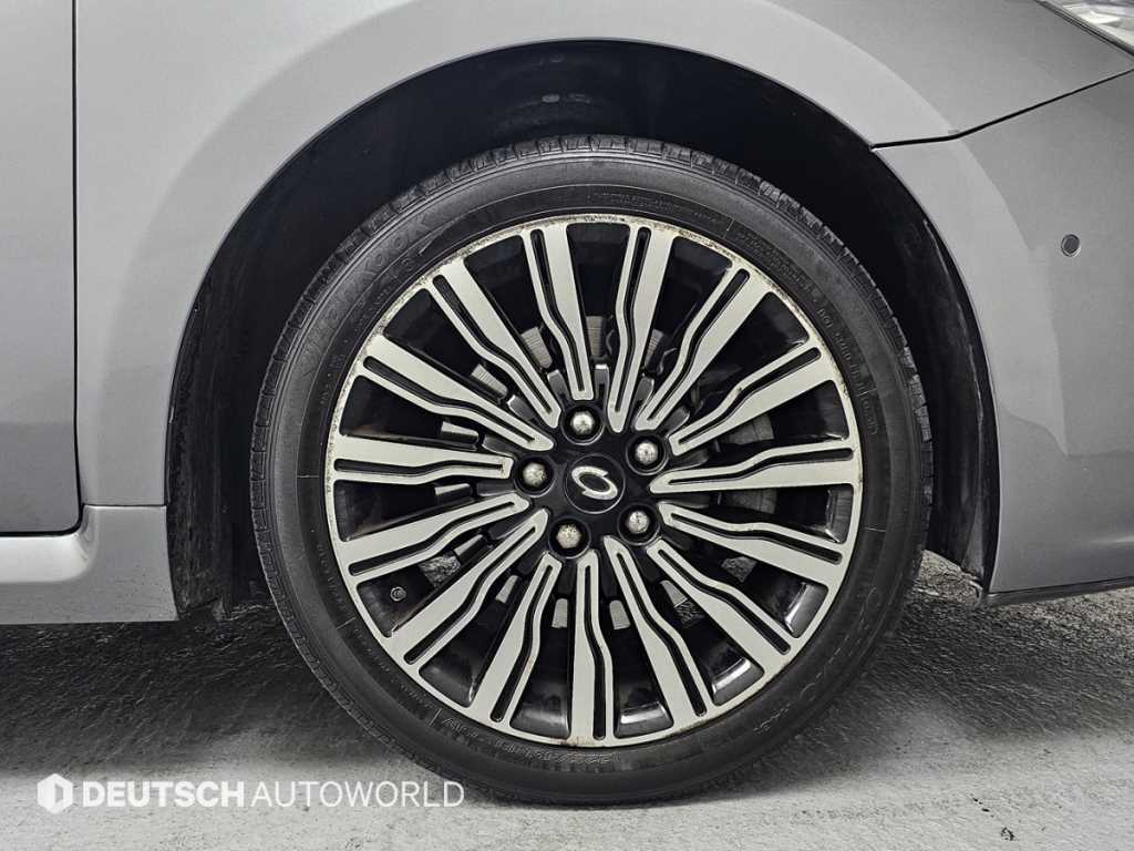 SAMSUNG SM7 - Vista 5