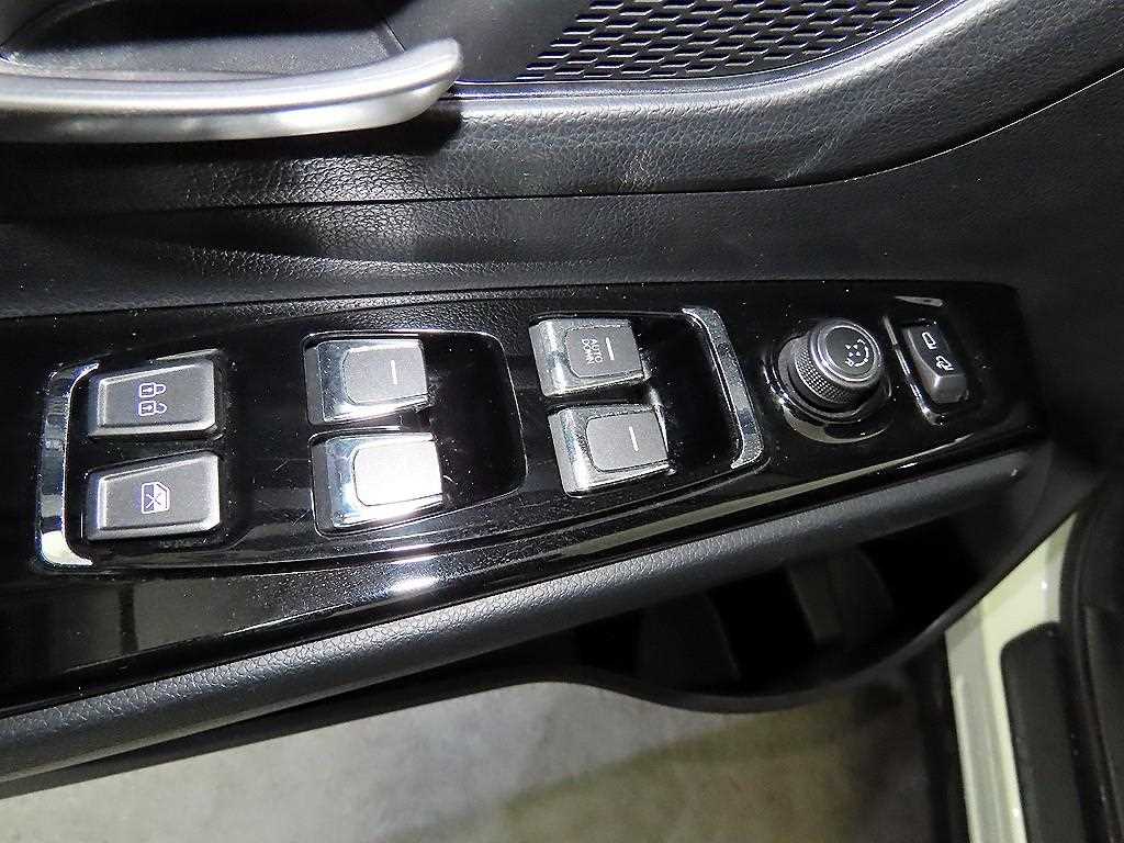 Ssangyong Korando 2021 Blanco - Importación desde Corea - HF Imports Iquique - Foto 13