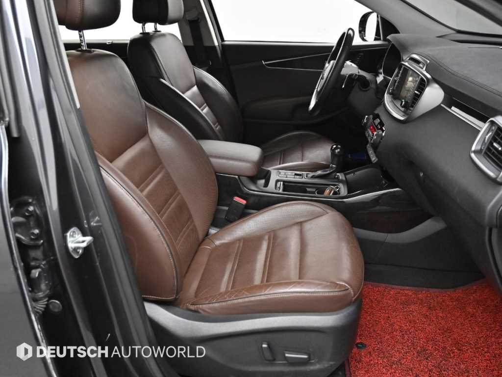 KIA Sorento - Vista 10