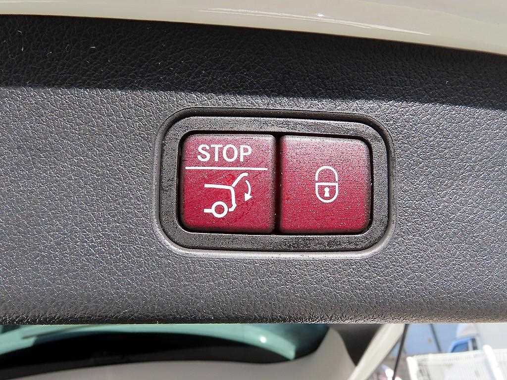 Mercedes Benz GLC Class 2023 Blanco - Importación desde Corea - HF Imports Iquique - Foto 15