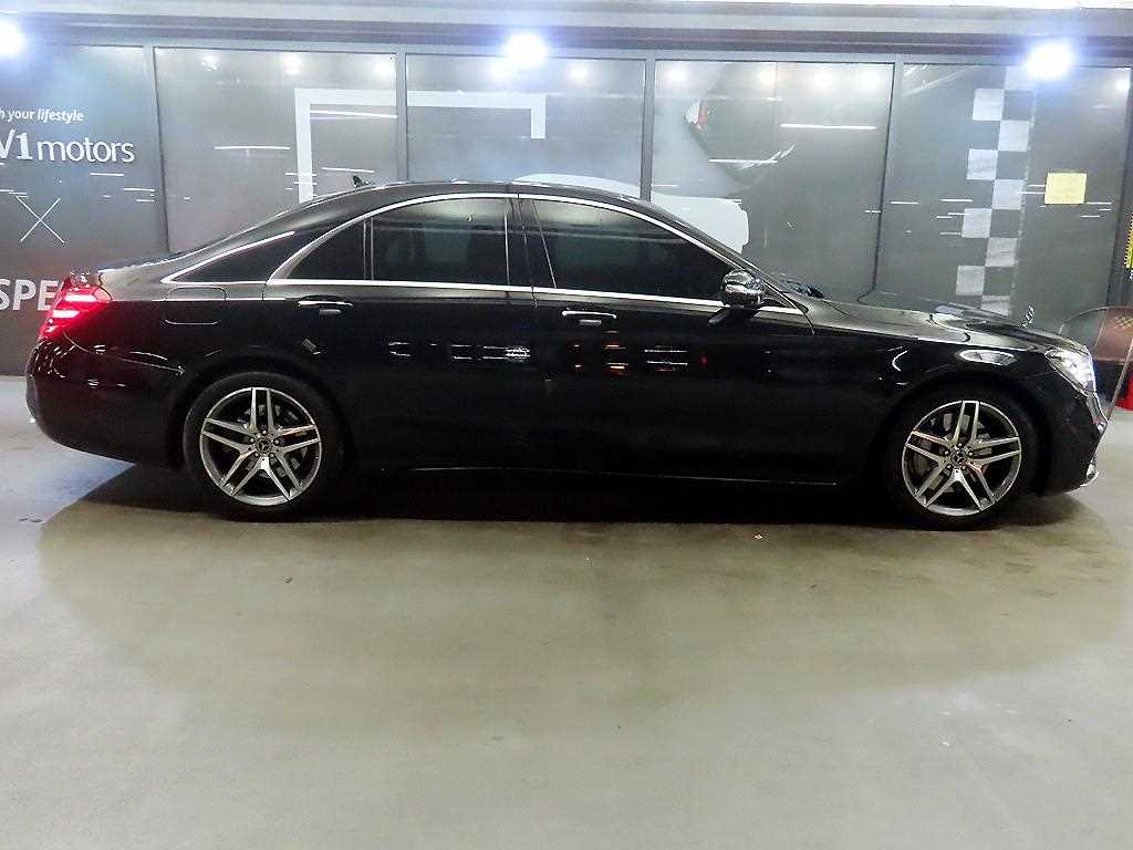 Mercedes Benz S Class - Vista 3