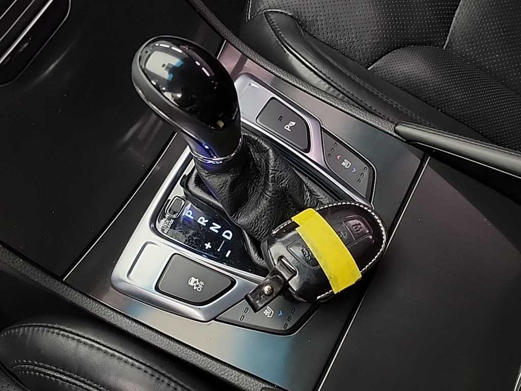 HYUNDAI Grandeur - Vista 8