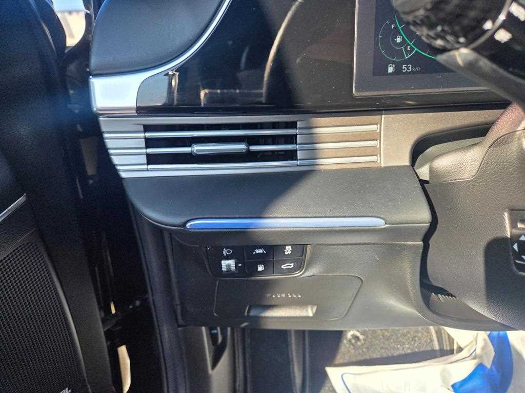 HYUNDAI Grandeur - Vista 3