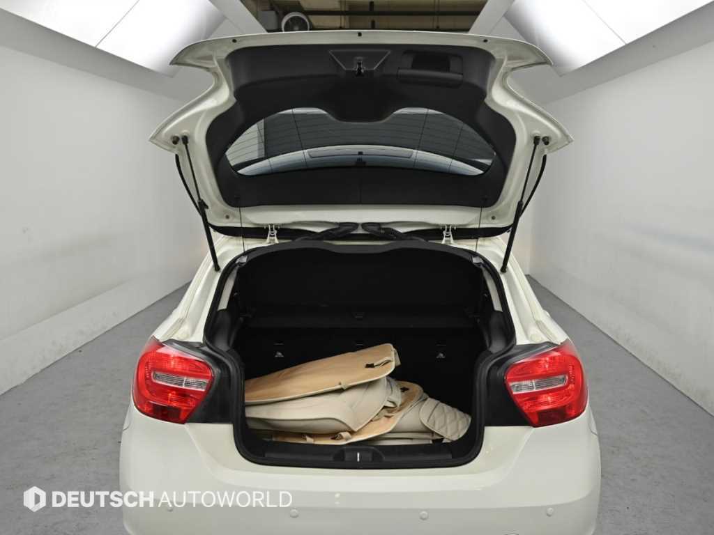 Mercedes Benz A Class 2014 Blanco - Importación desde Corea - HF Imports Iquique - Foto 20