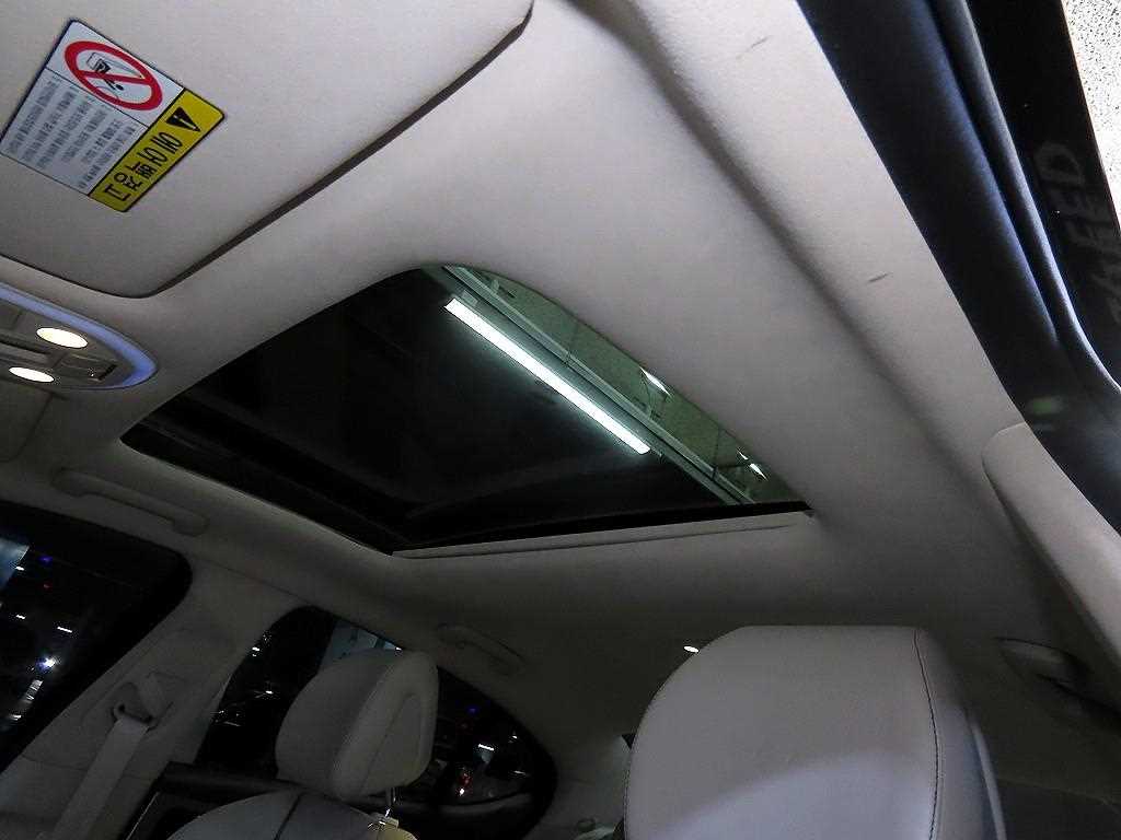 Genesis G70 2019 Negro - Importación desde Corea - HF Imports Iquique - Foto 16