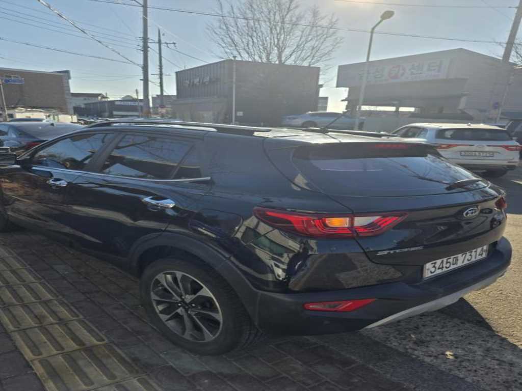 KIA Stonic - Vista 6