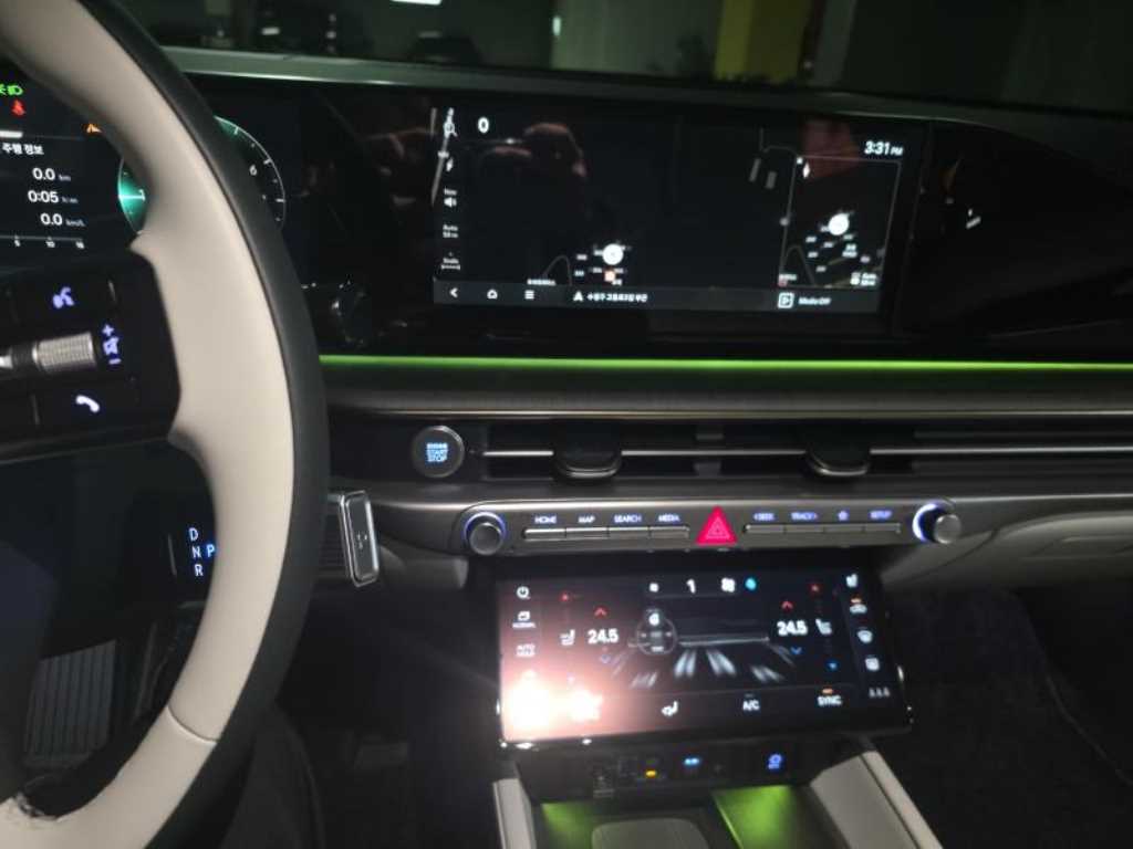 HYUNDAI Grandeur - Vista 6