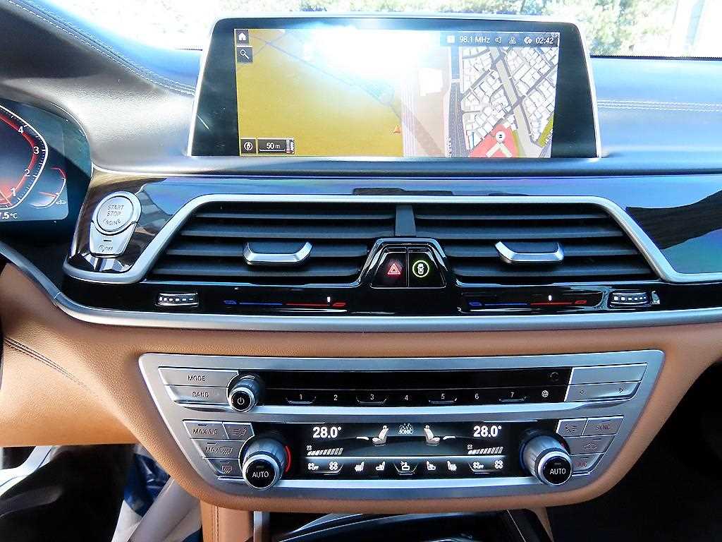 BMW 7 Series 2022 Negro - Importación desde Corea - HF Imports Iquique - Foto 13