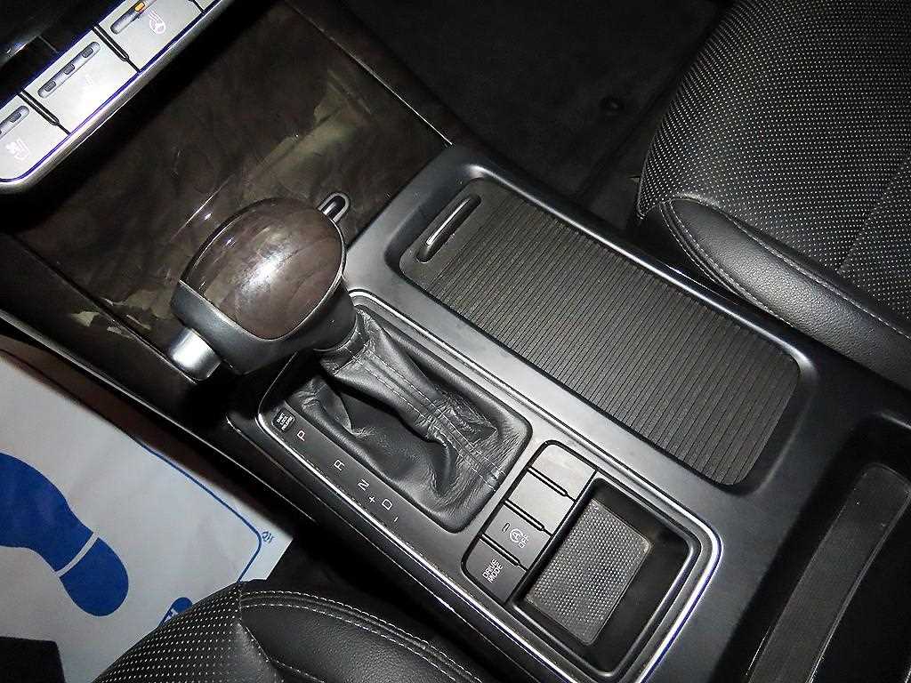 KIA Sorento - Vista 12