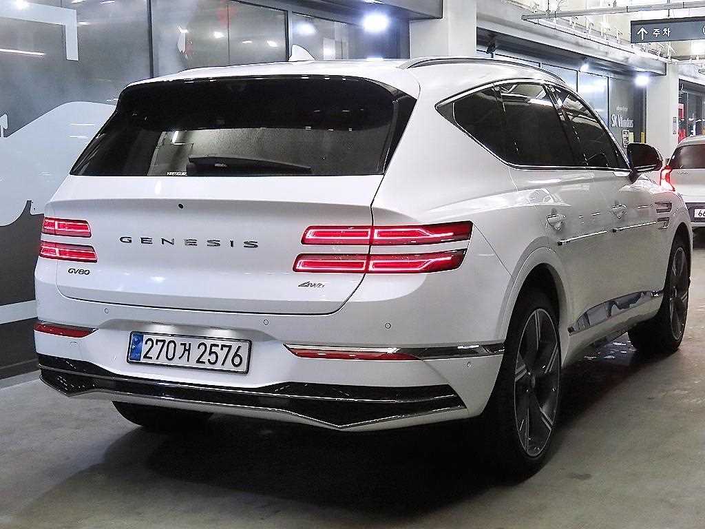 Genesis GV80 - Vista 4