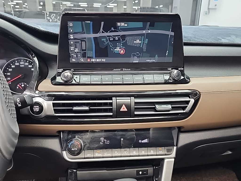 KIA Seltos - Vista 10