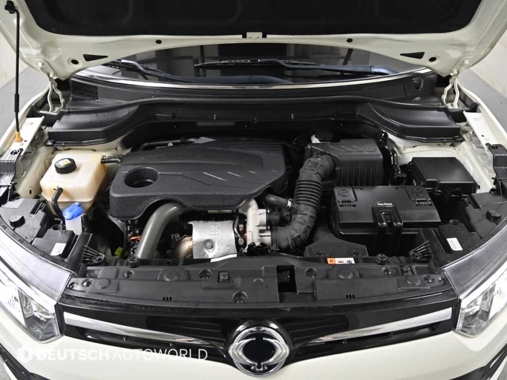 Ssangyong Tivoli - Vista 6