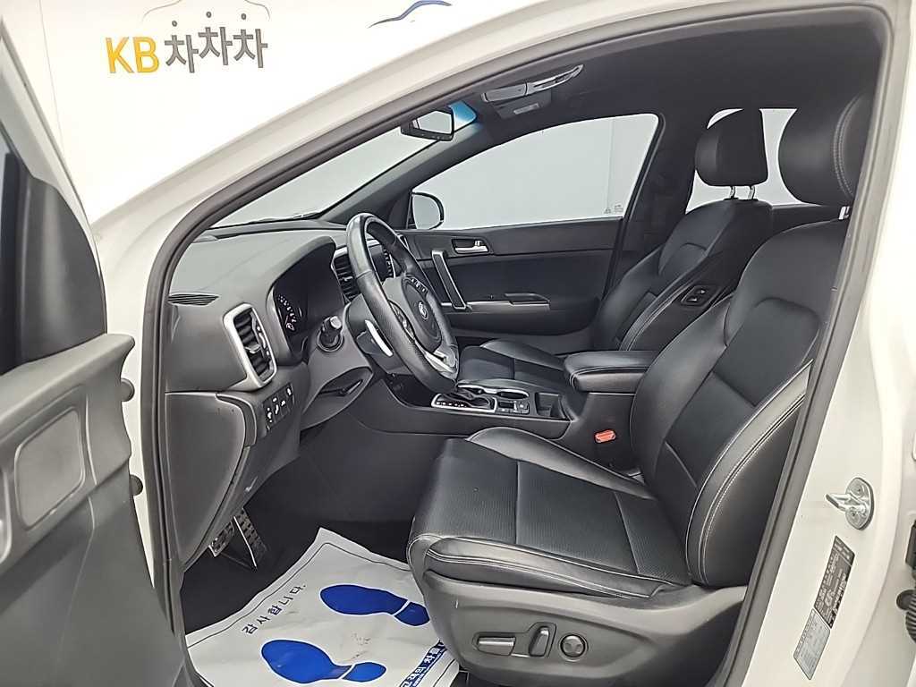 KIA Sportage - Vista 11