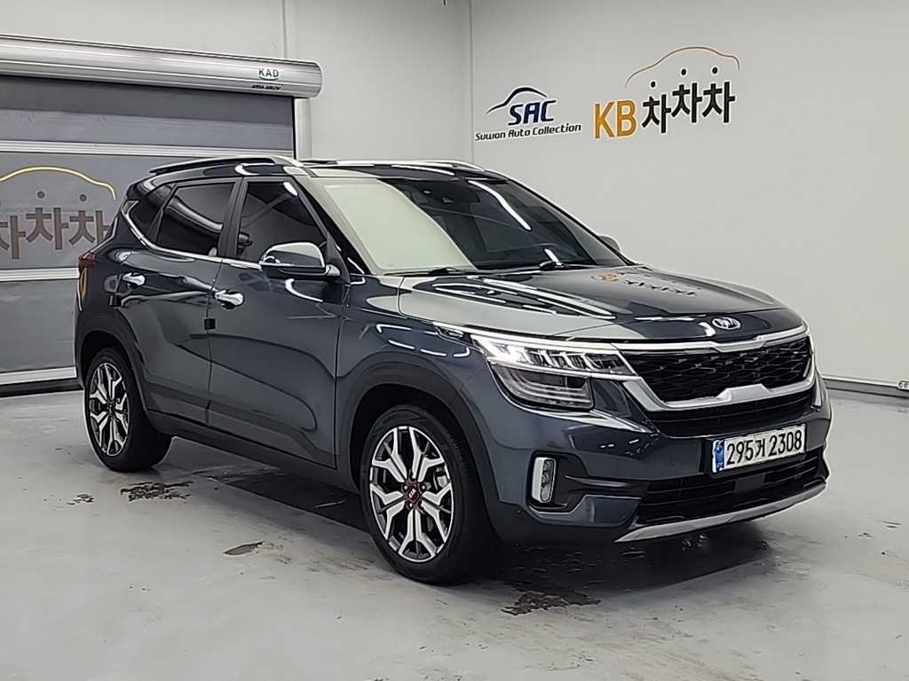 KIA Seltos - Vista 4