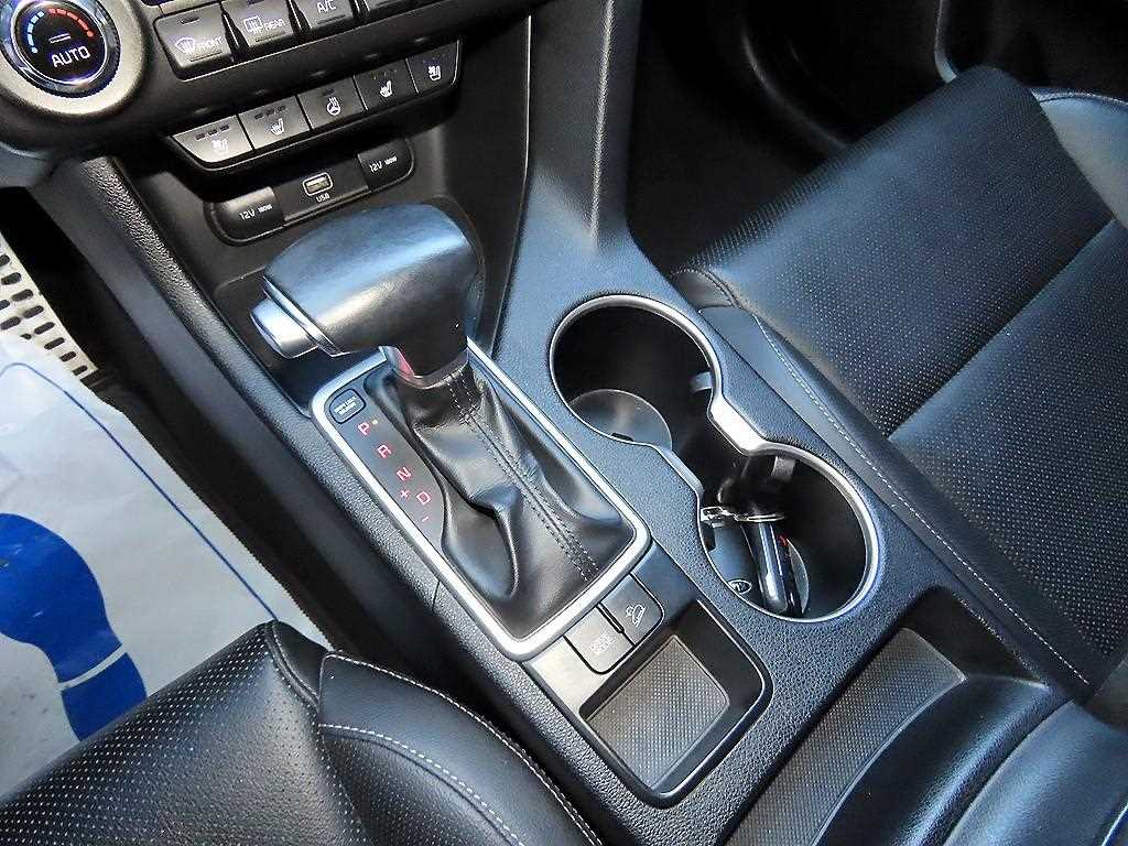 KIA Sportage - Vista 10