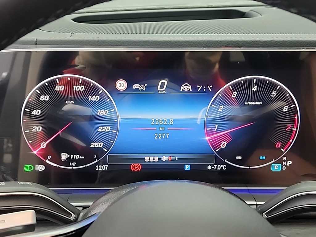 Mercedes Benz GLE Class - Vista 9