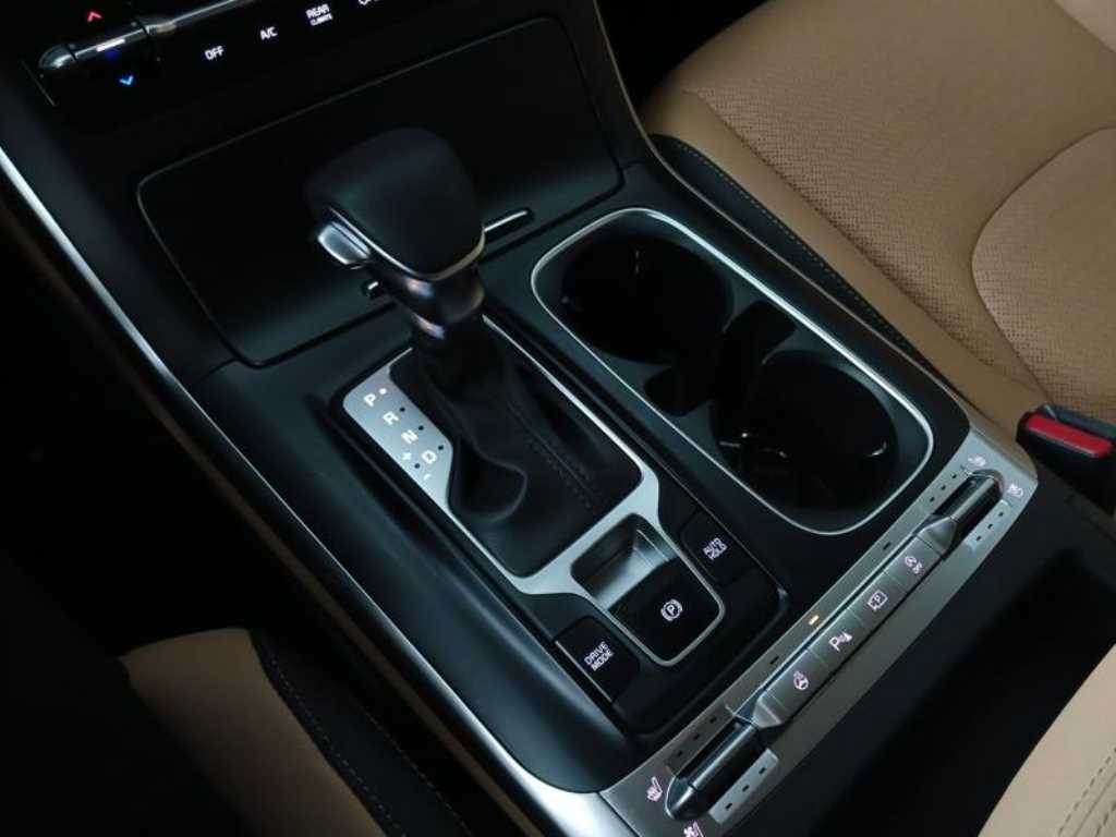 KIA Carnival 2023 Negro - Importación desde Corea - HF Imports Iquique - Foto 15