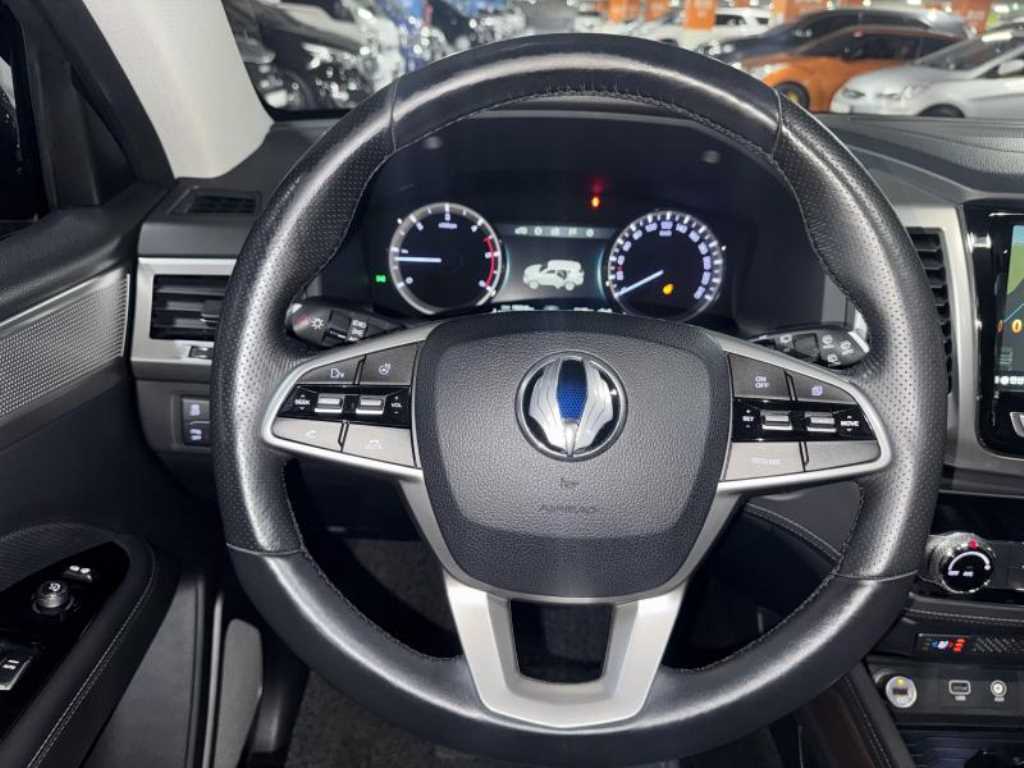 Ssangyong Rexton - Vista 9