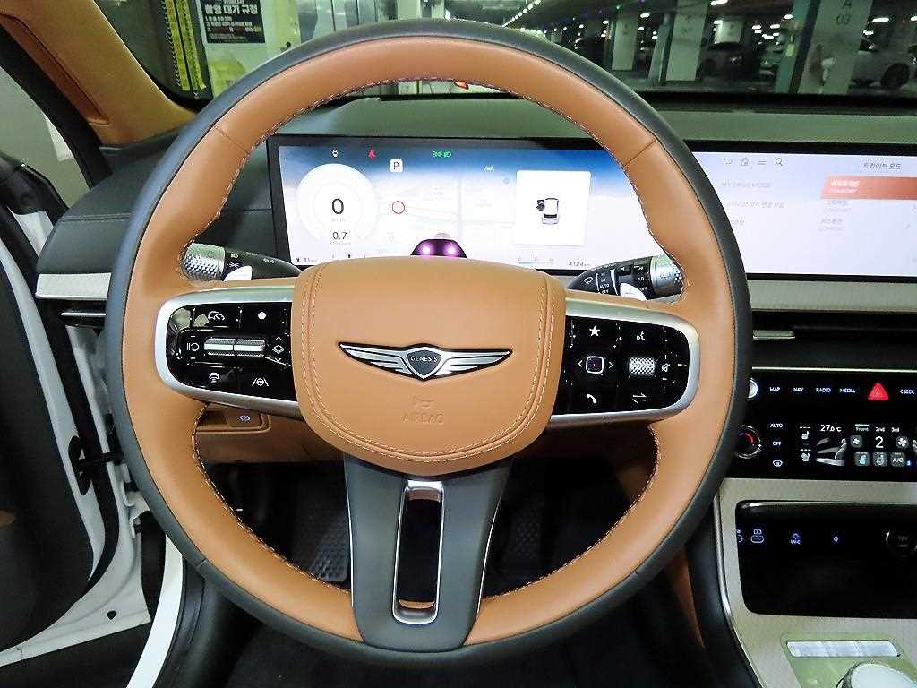 Genesis GV80 - Vista 8