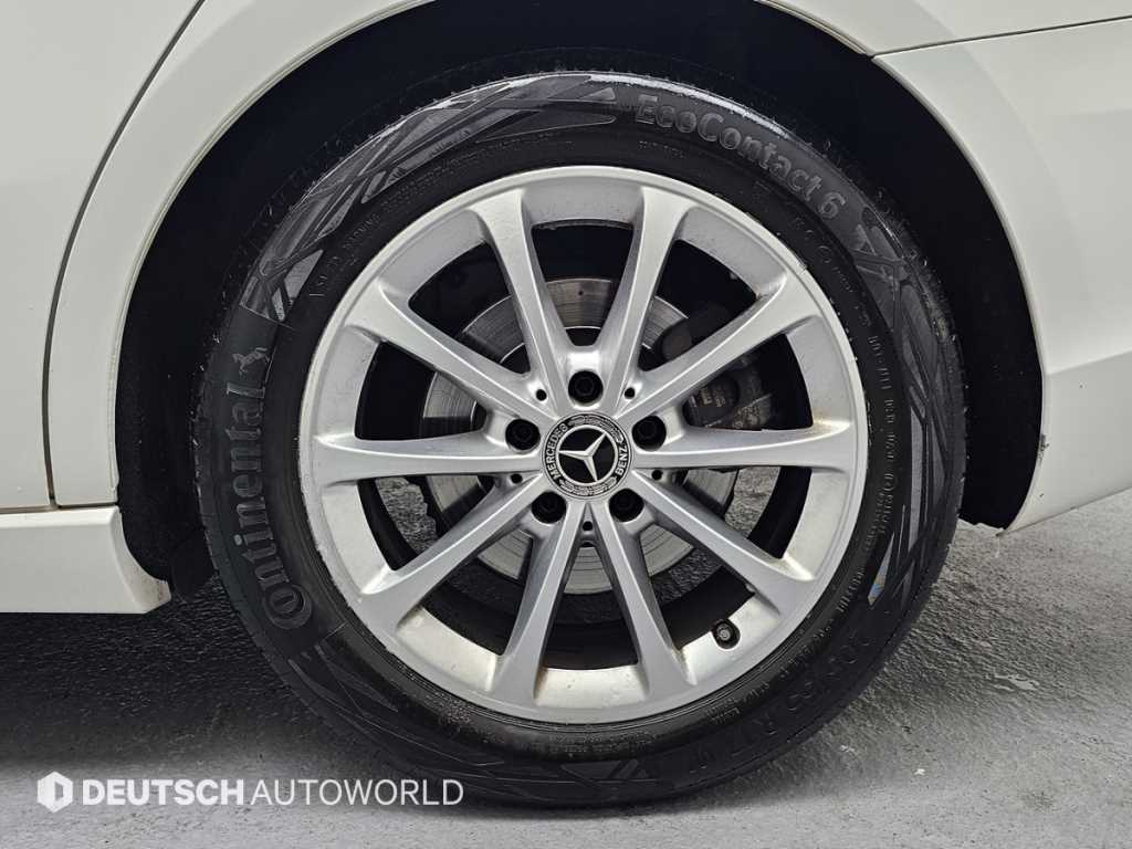 Mercedes Benz A Class - Vista 5