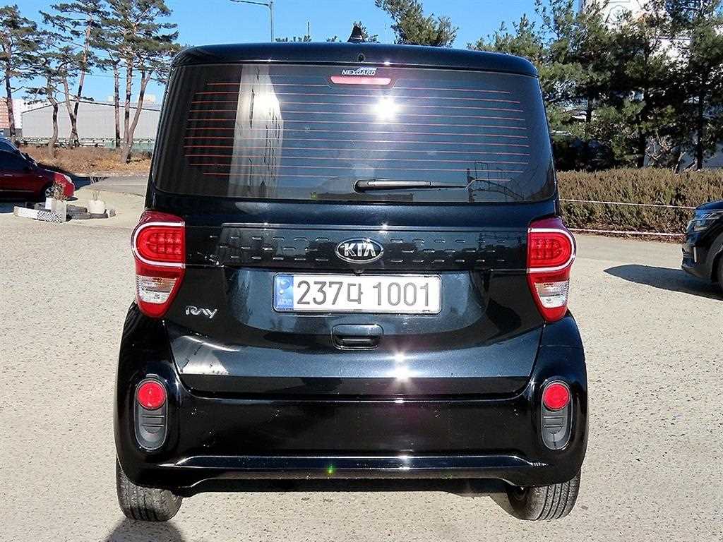KIA Ray - Vista 4