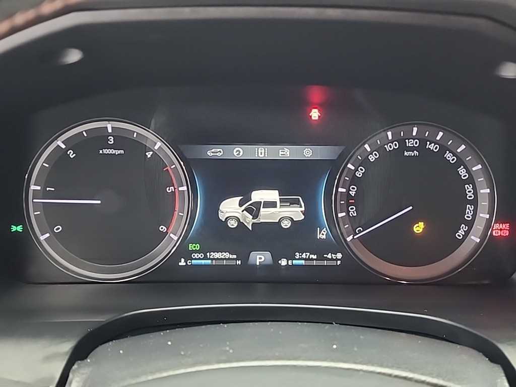 Ssangyong Rexton - Vista 6